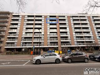 Discover this pleasant apartment located in Evere, in an extremely convenient location with easy transport links and all amenities within easy...