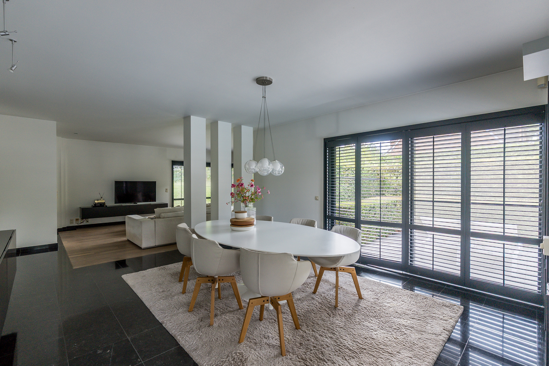 Stijlvolle eigentijdse woning met direct vakantiegevoel! - foto 4