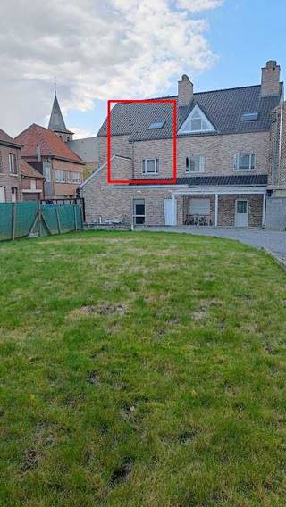 Duplex appartement 170 m2Op de eerste verdieping heb je de woonkamer met open keuken voorzien van AEG vaatwasser, bureauruimte en toilet.Op de tweede...