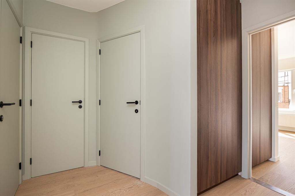 Hoogwaardig gerenoveerd appartement - foto 4