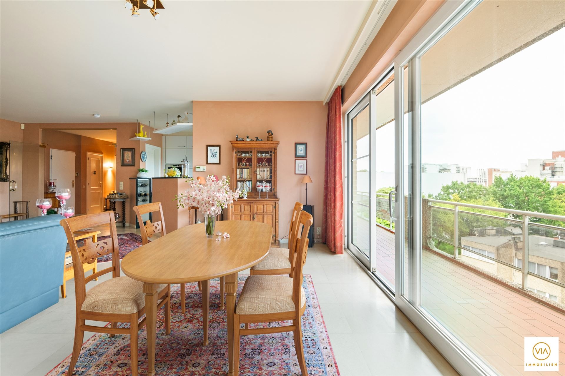 Apartment for sale in Berchem with 4 bedrooms - photo 5