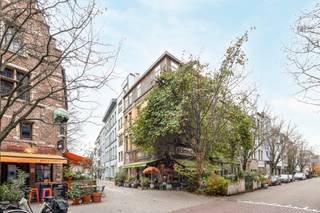 Recent gebouwde duplex appartement op de vierde verdieping, gelegen in een rustig straatje op het gegeerde bruisende Zuid, instapklaar.Volledig...