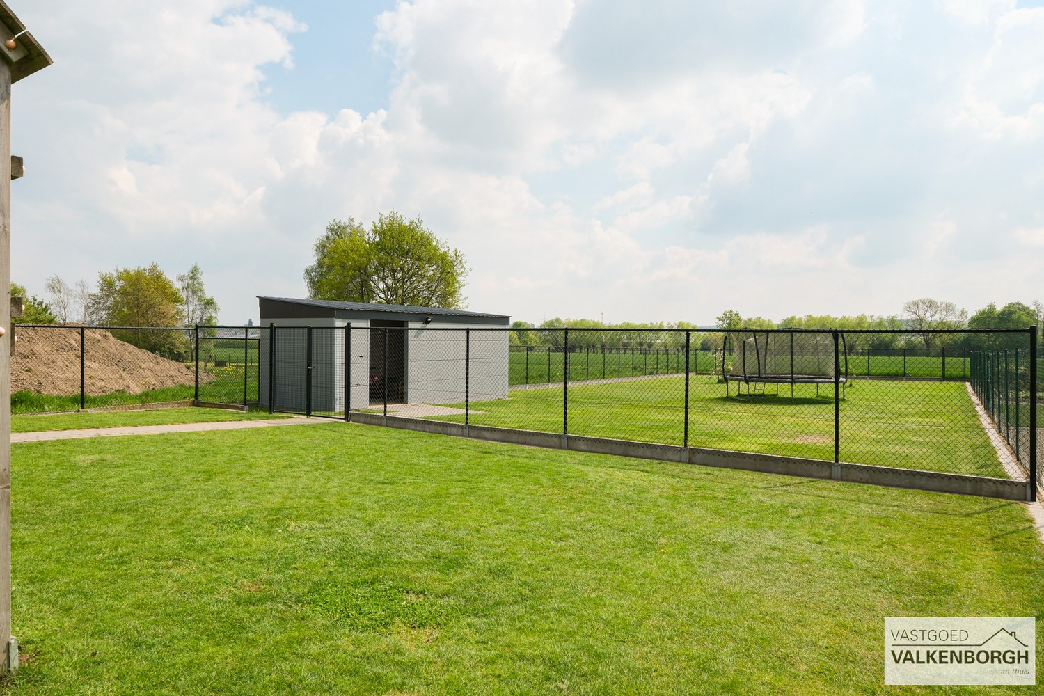 Moderne villa met 3 slaapkamers, zwembad en open agrarisch uitzicht. - foto 5