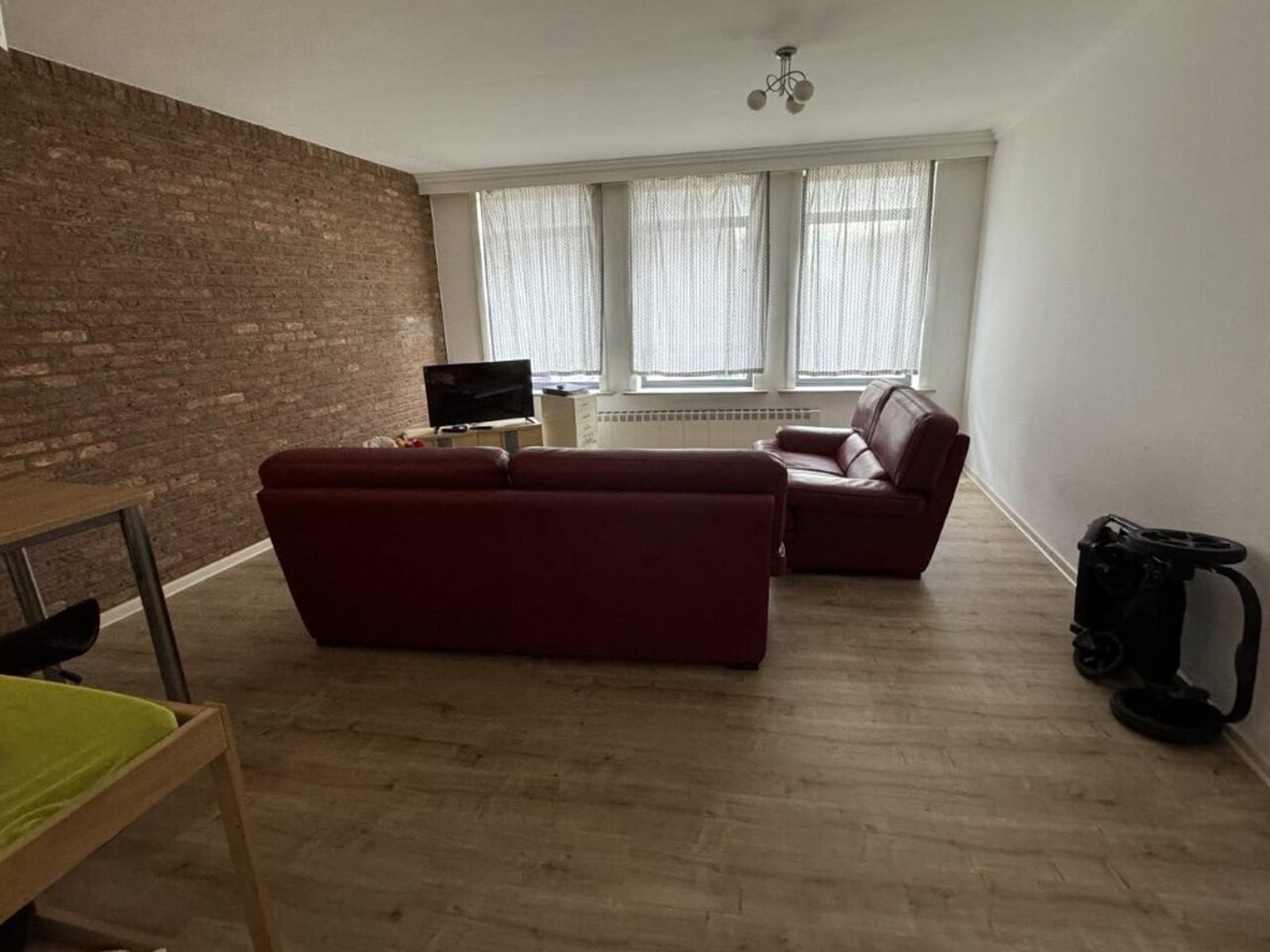 Centraal gelegen appartement met 2 slaapkamers en terras.  - foto 2