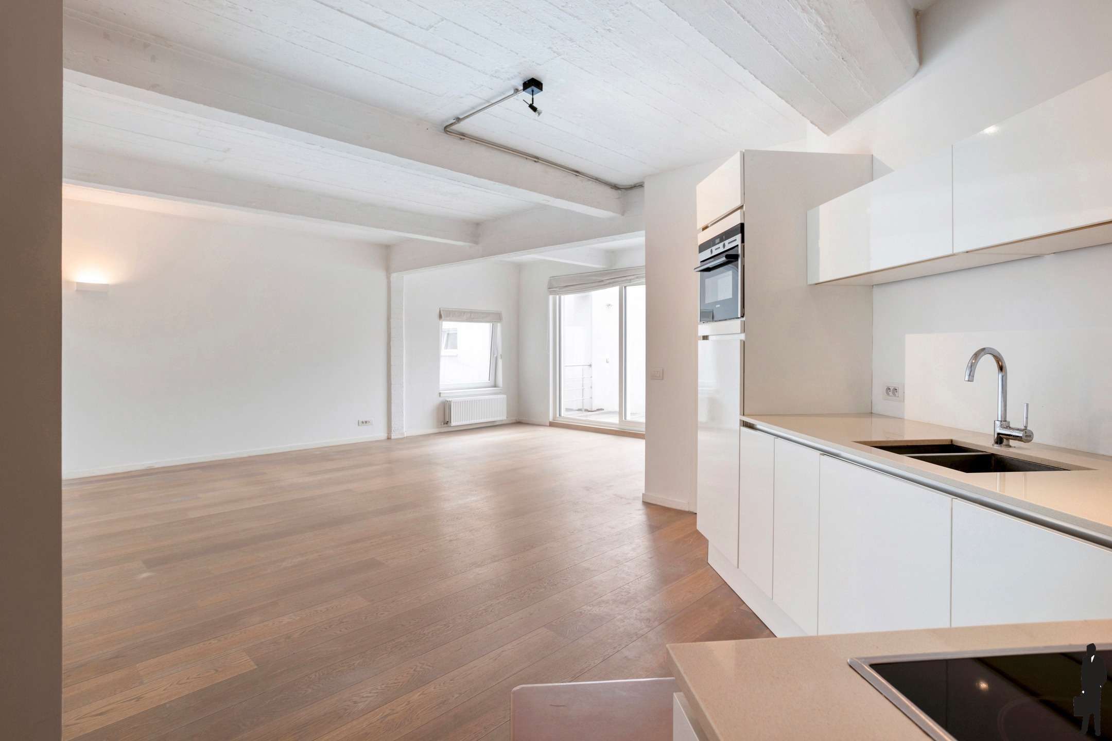 Lichtrijk appartement met terras in het centrum van Antwerpen - foto 3