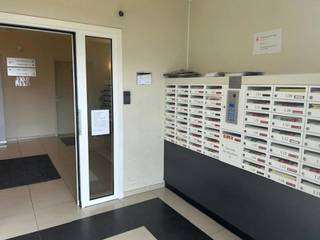 Erkende Assistentieflat in woonzorgcentrum ' Residentie Maalbeek' te Grimbergen. Deze flat is voorzien van alle comfort en bestaat uit een inkom,...