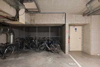Garage à vendre à Jette