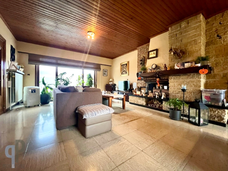 Ruime woning met 3 kamers, tuin en garage - foto 4