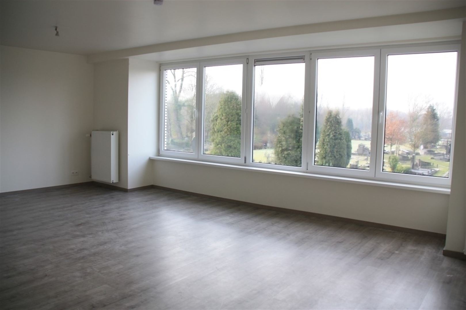 Apartment - photo 3