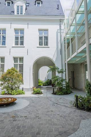 Een kruispunt van heden, verleden en toekomst.Royaal wonen in de stad, het kan. Meer nog, zowel in de woningen met authentieke elementen als de...