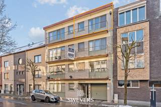 Interesse? Meer informatie op www.SWEVERS.be. - Dit instapklare appartement op de derde verdieping van een verzorgd gebouw in de...