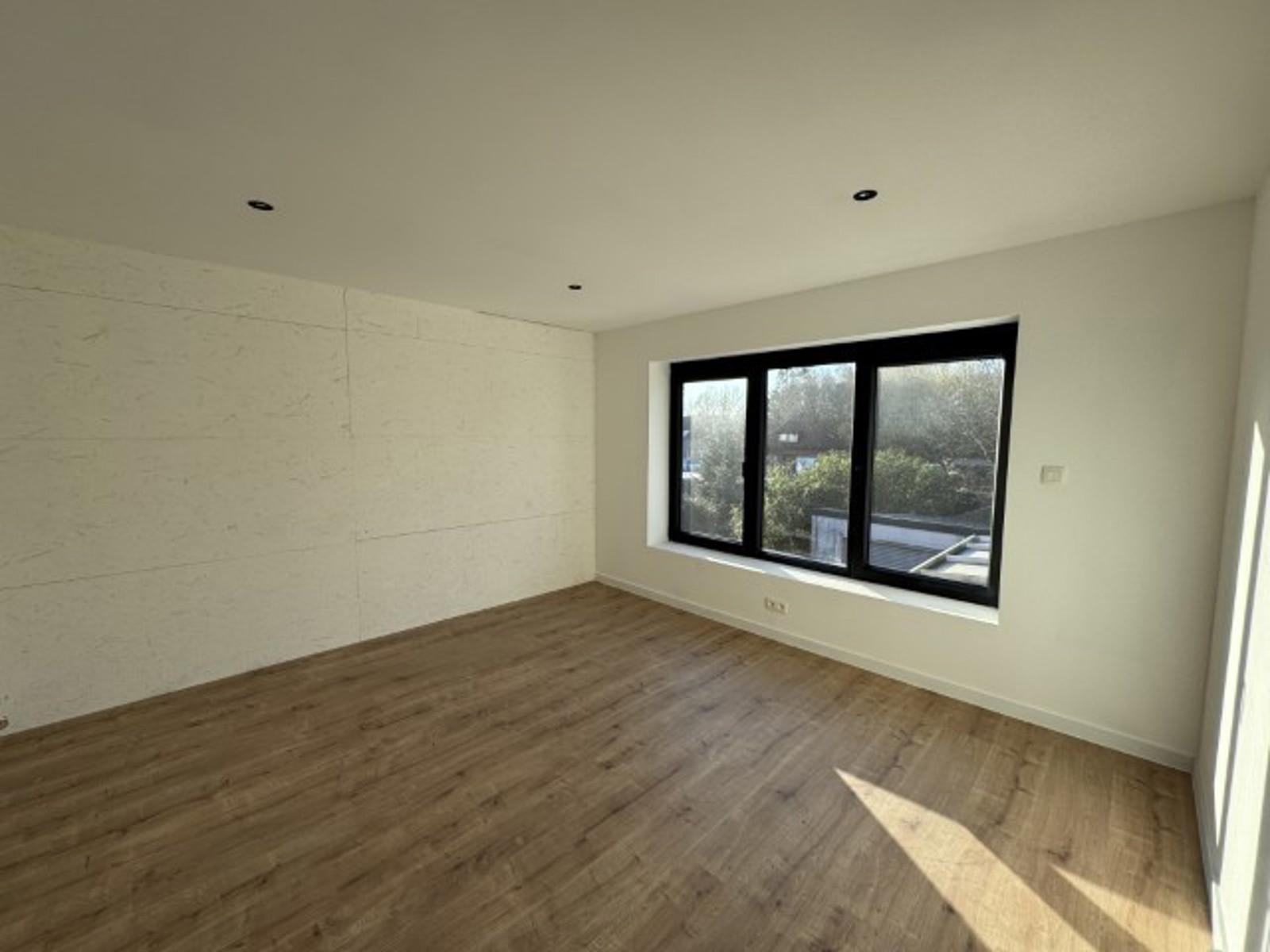 Mooi gerenoveerde gezinswoning - foto 4