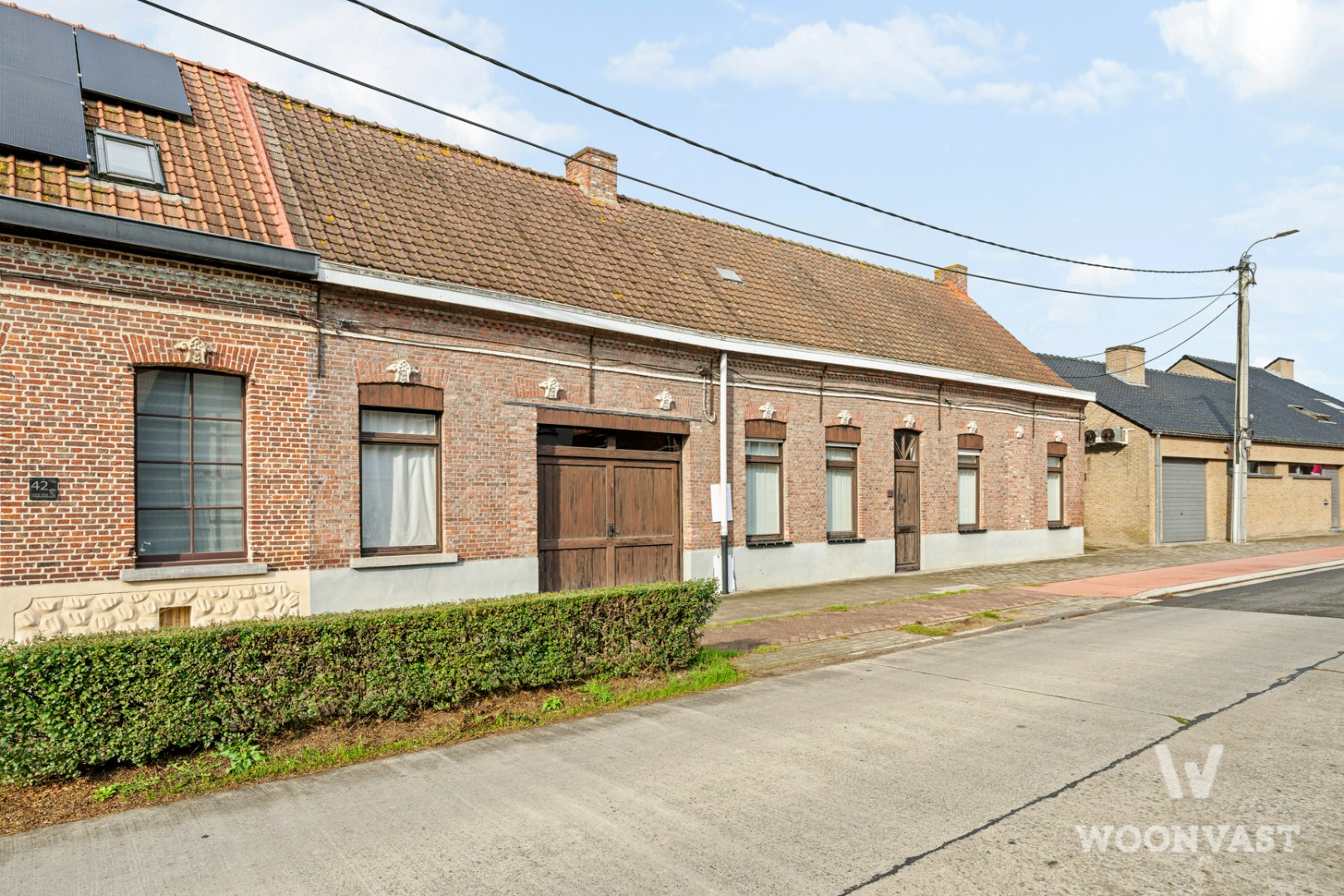 Ruime renovatiewoning met potentieel op perceel van 644m². - foto 2
