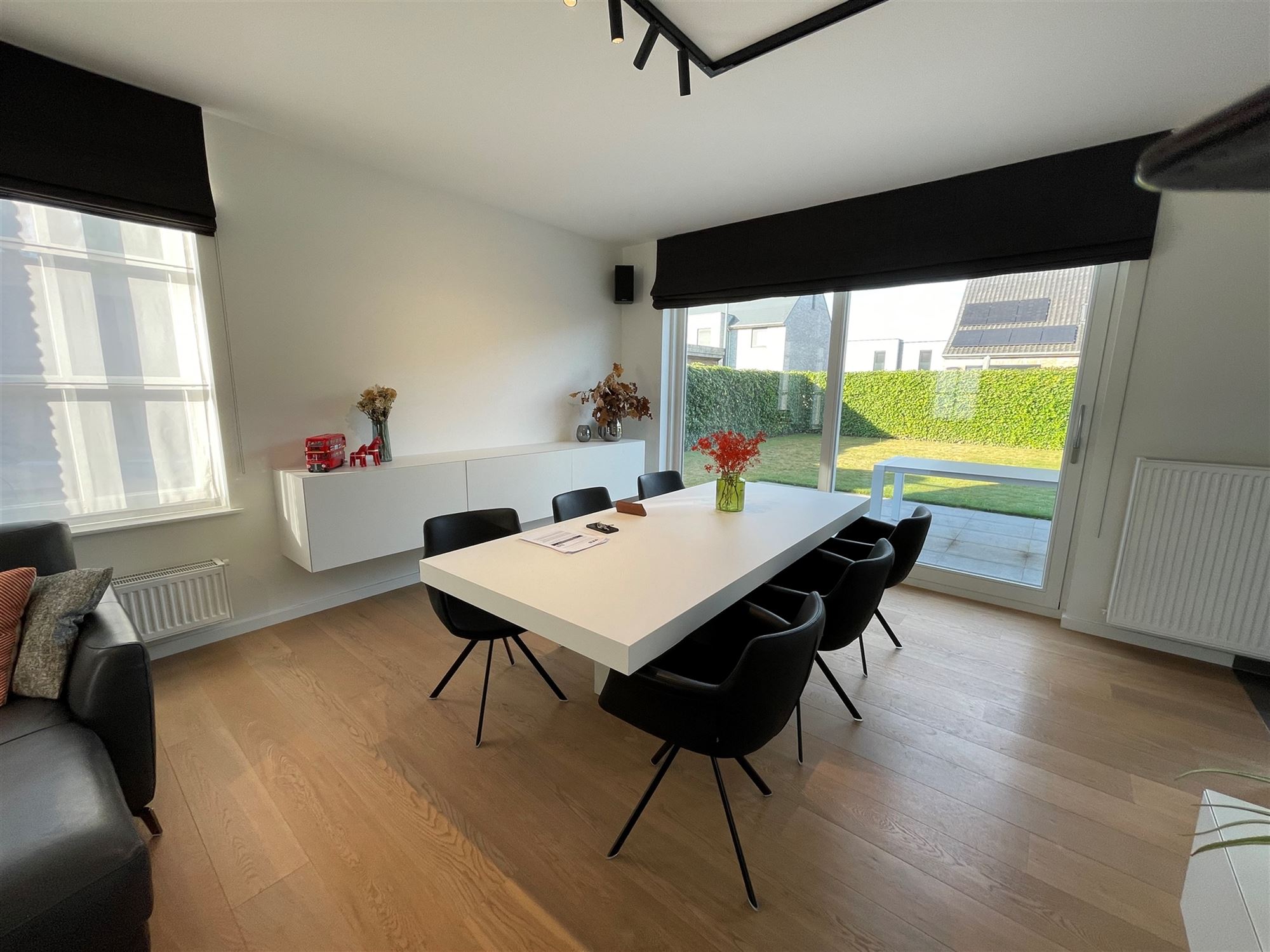 Woonhuis met tuin en garage - foto 4