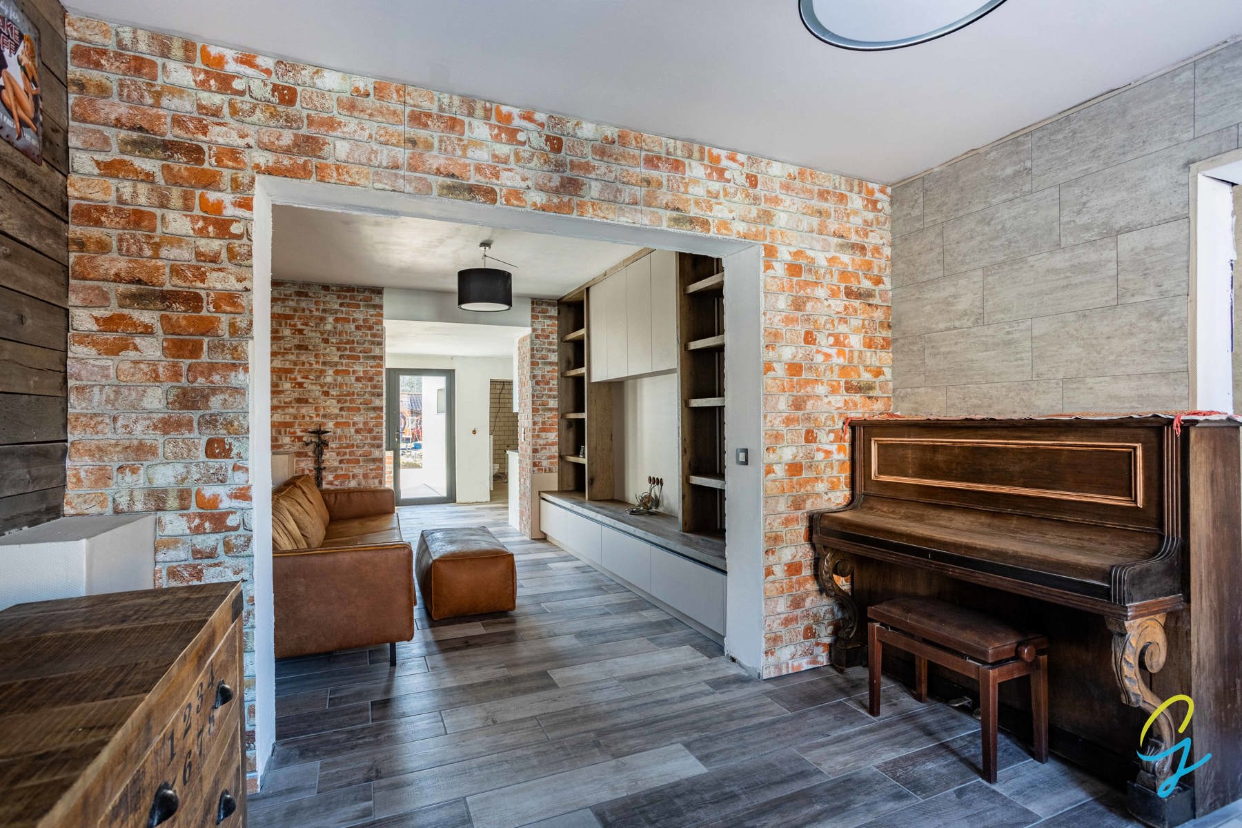 Te koop in Dendermonde: Charmante gesloten bebouwing met tuin op toplocatie nabij station. - foto 5