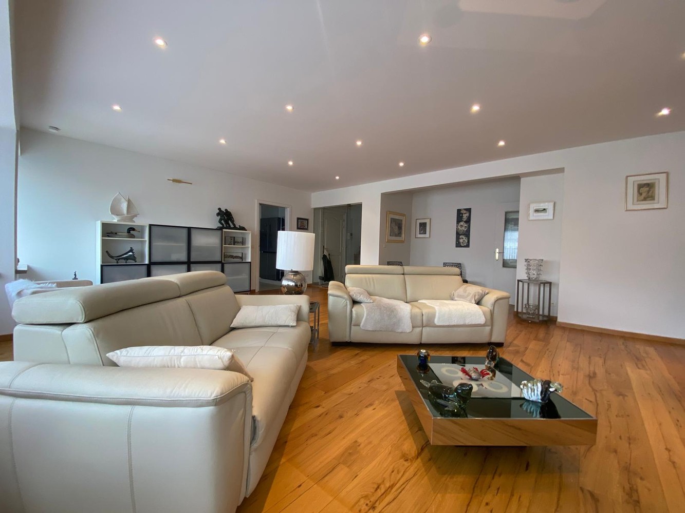 Apartment for rent in Ostend with 2 bedrooms - photo 2