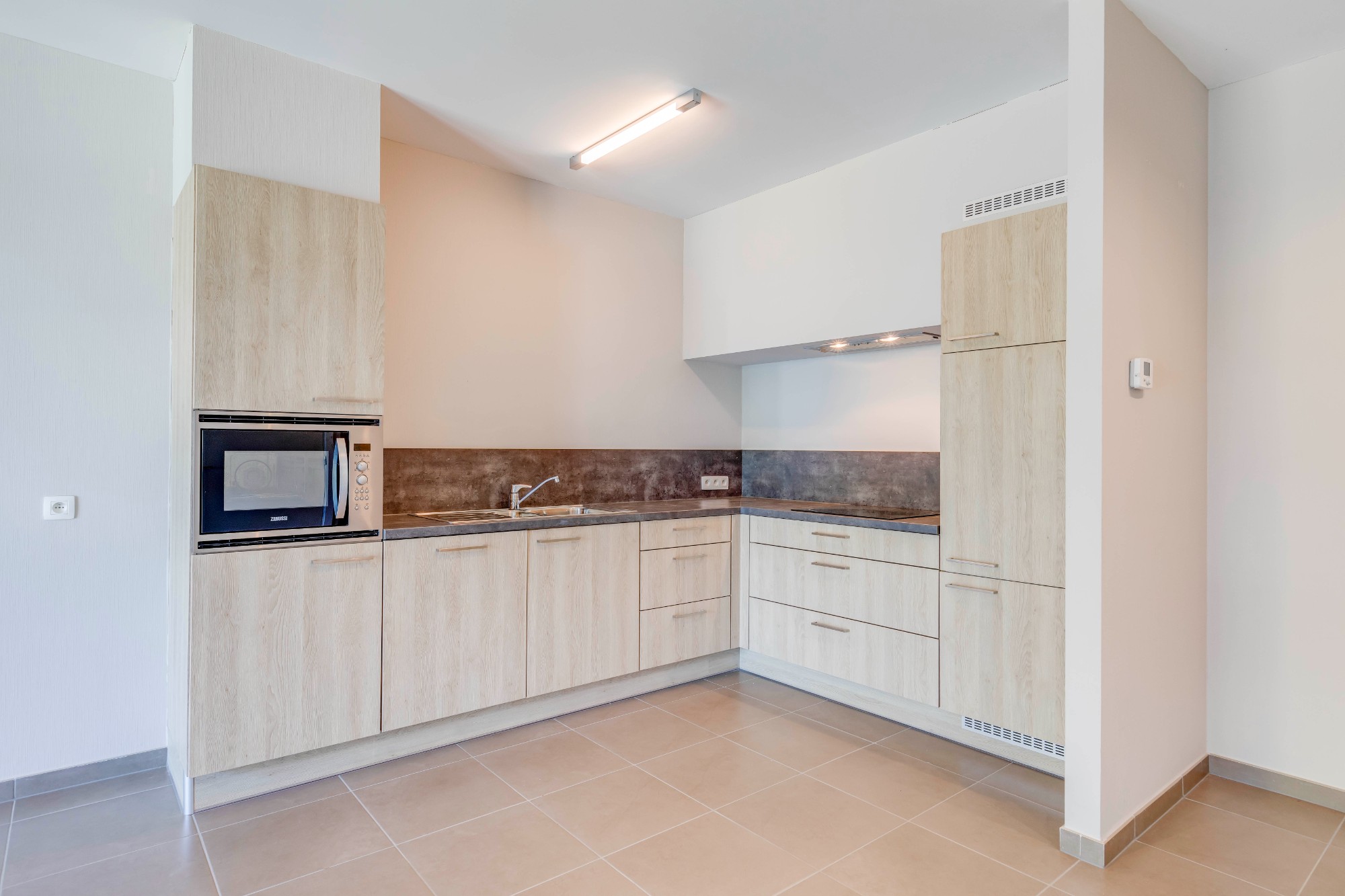 Apartment for sale in Sint-Niklaas with 1 bedroom - photo 5