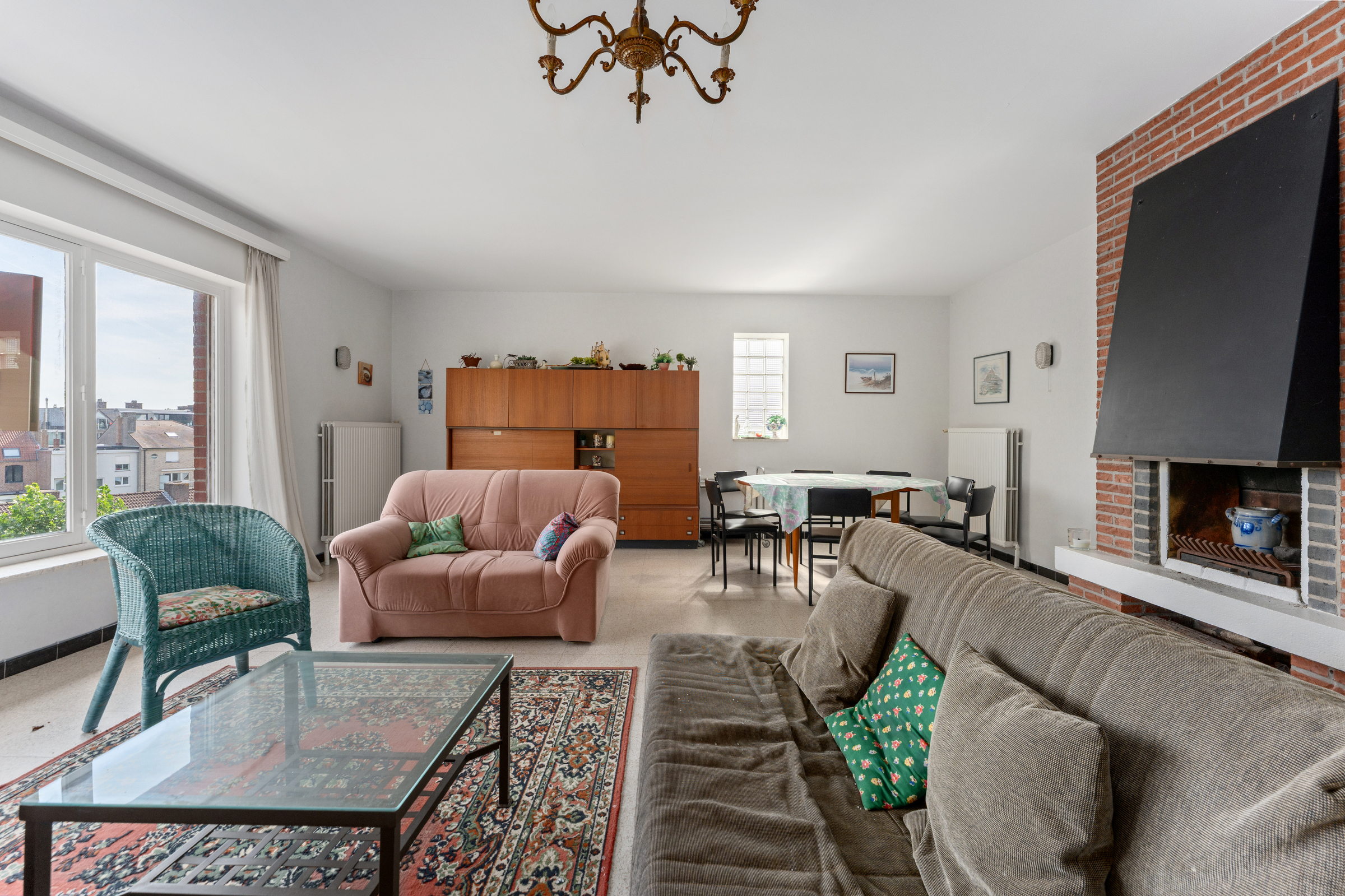 Te renoveren appartement te koop in Oostduinkerke - foto 1