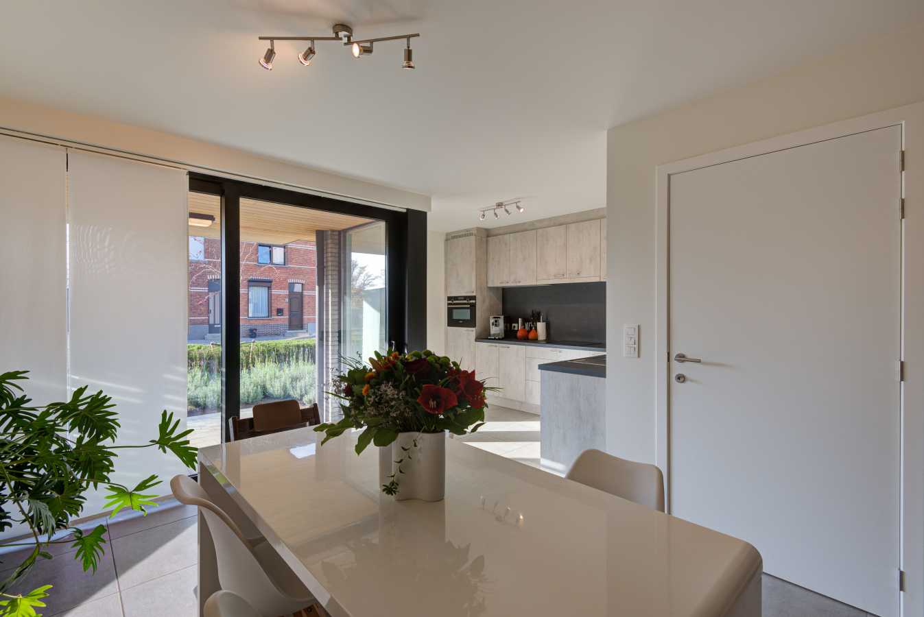 Recent en energiezuinig gelijkvloers appartement te Beerzel - foto 3