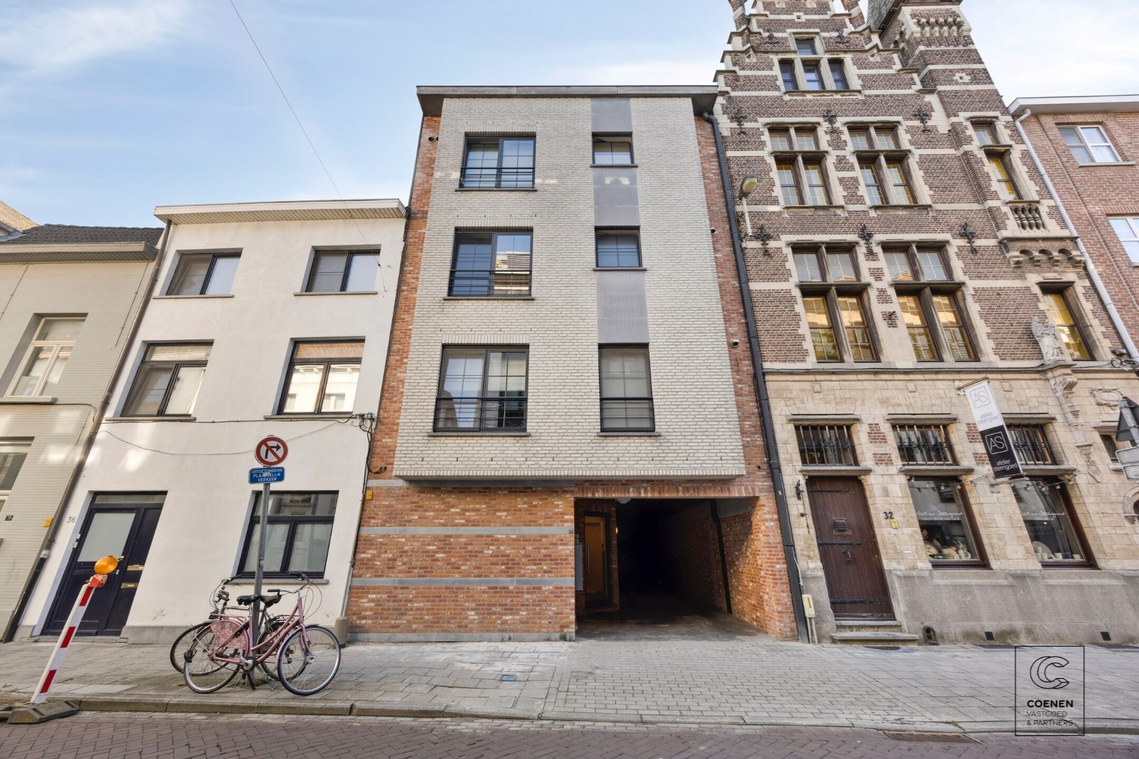 Prachtig duplux appartement met een bew. opp. van 120 m², twee slpk en 2 x terras op een absolute toplocatie te centrum Lier! - foto 1