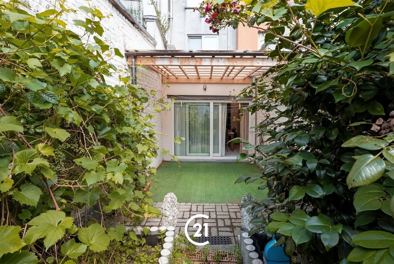 Instapklare woning met 3 slaapkamers en tuin in Gent - foto 5