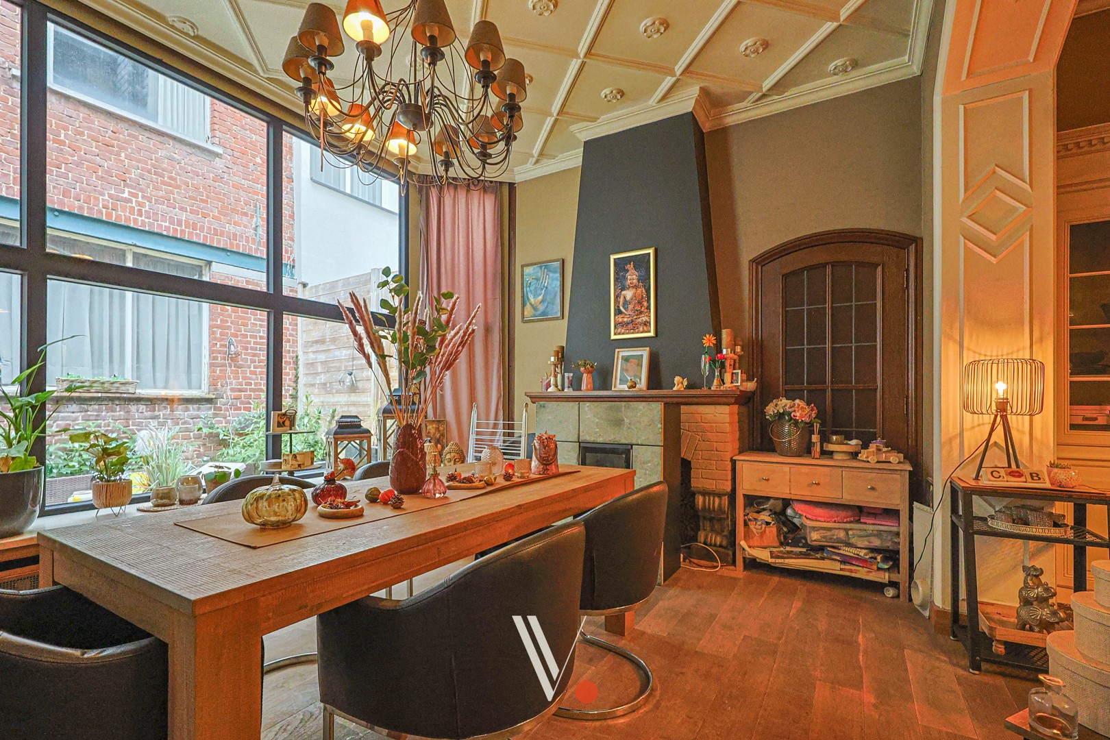 Karaktervolle woning met handelsruimte in hartje Izegem - Geen renovatieplicht! - foto 4