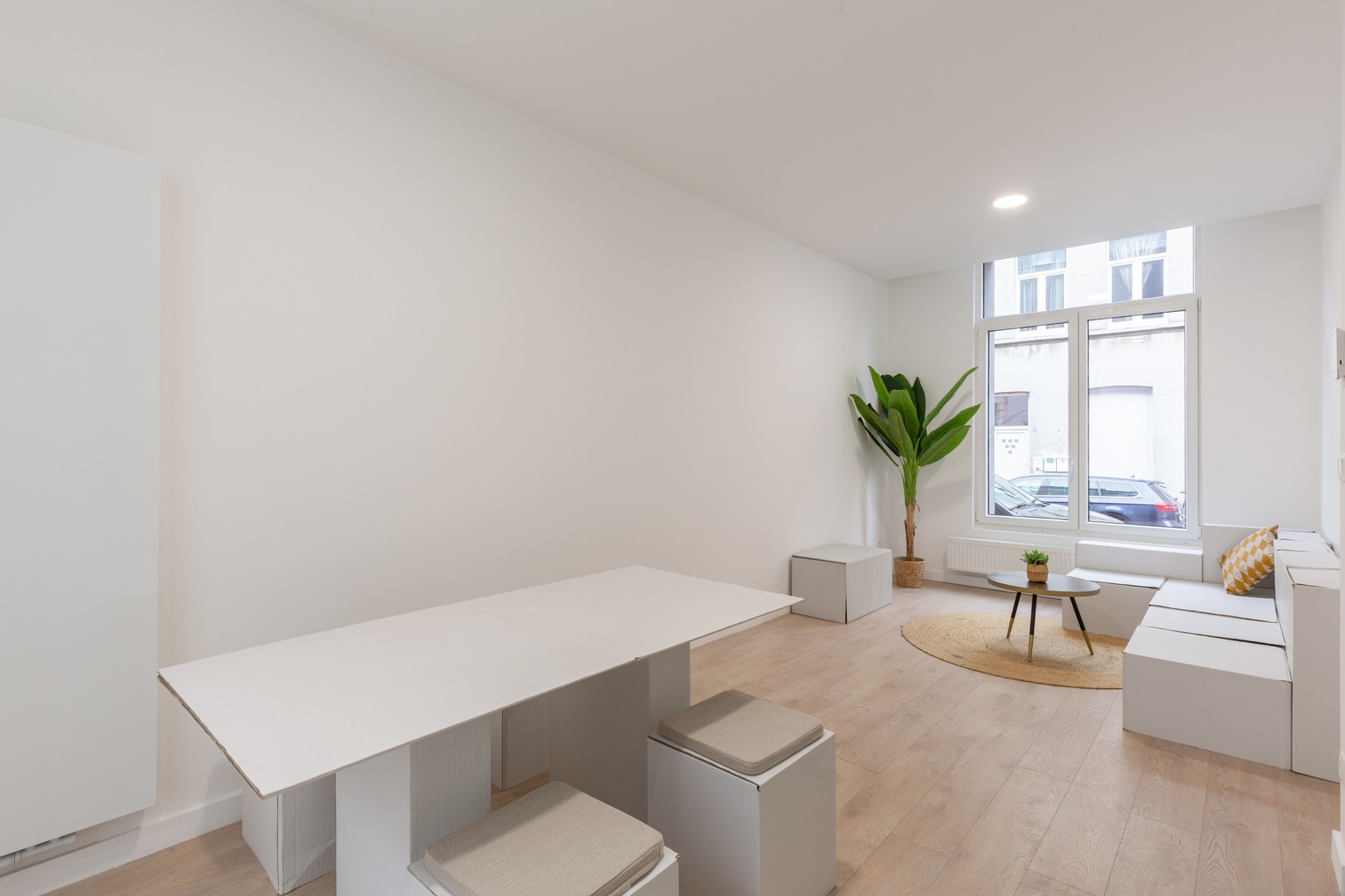 Grondig gerenoveerde woning met 3 slpks - photo 3