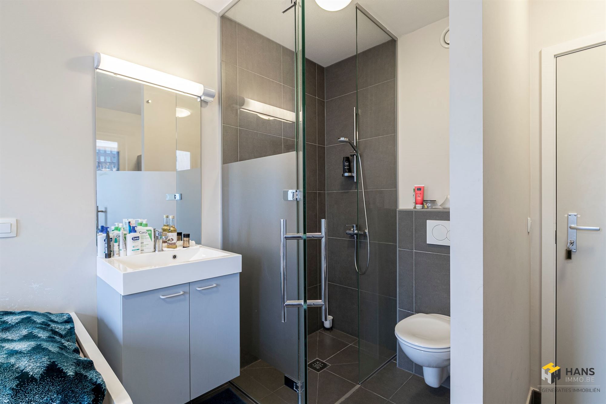 Apartment for sale in Antwerp with 1 bedroom - photo 5