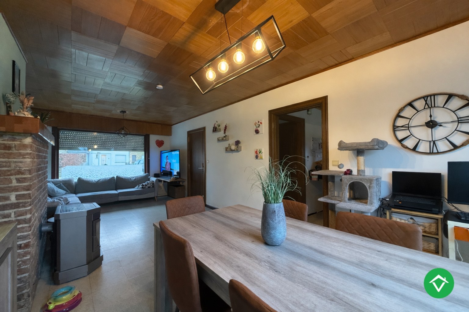 Ruime, stevige woning met 3 slaapkamers, garage en tuin te Izegem - foto 4