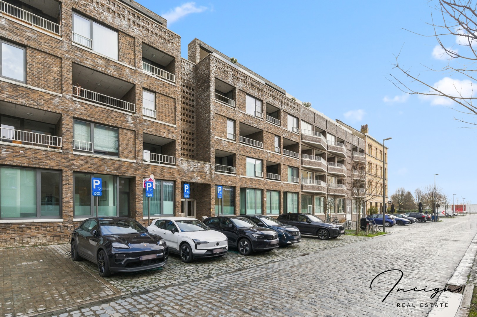Gelijksvloers loft-appartement met tuinterras - foto 1