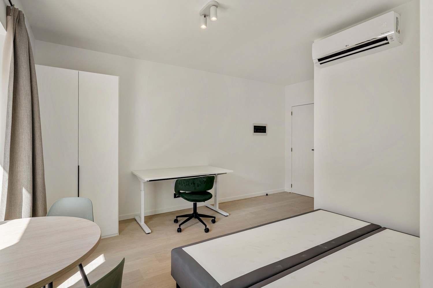 Bent u nog op zoek naar een mooie studio voor het academiejaar '26-'27? Nieuwe studio's, onmiddellijk beschikbaar voor eigen gebruik of verhuur! - foto 5