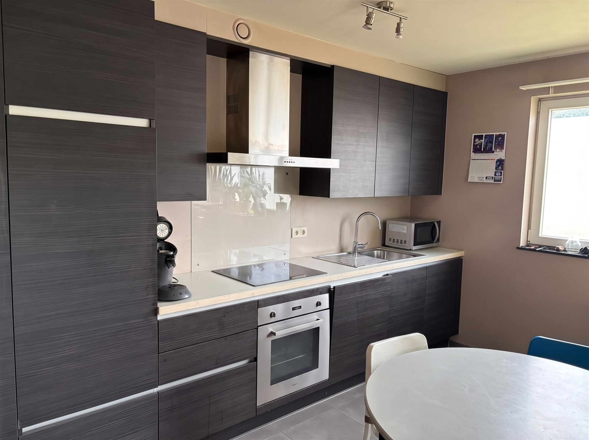 Recent 1-slaapkamerappartement met terras en staanplaats - foto 3