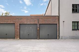 - Ideale ligging in het centrum van Dadizele:Gelegen achter de Kleppestraat, ingang via residentie Ter Klippe- Oppervlakte: 16 m²- Bouwjaar: 2009-...