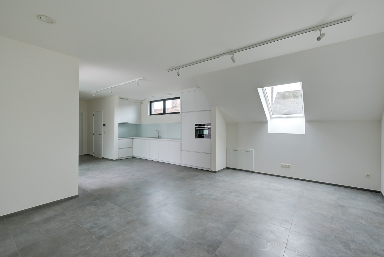 Apartment for rent in Bilzen-Hoeselt with 1 bedroom - photo 5