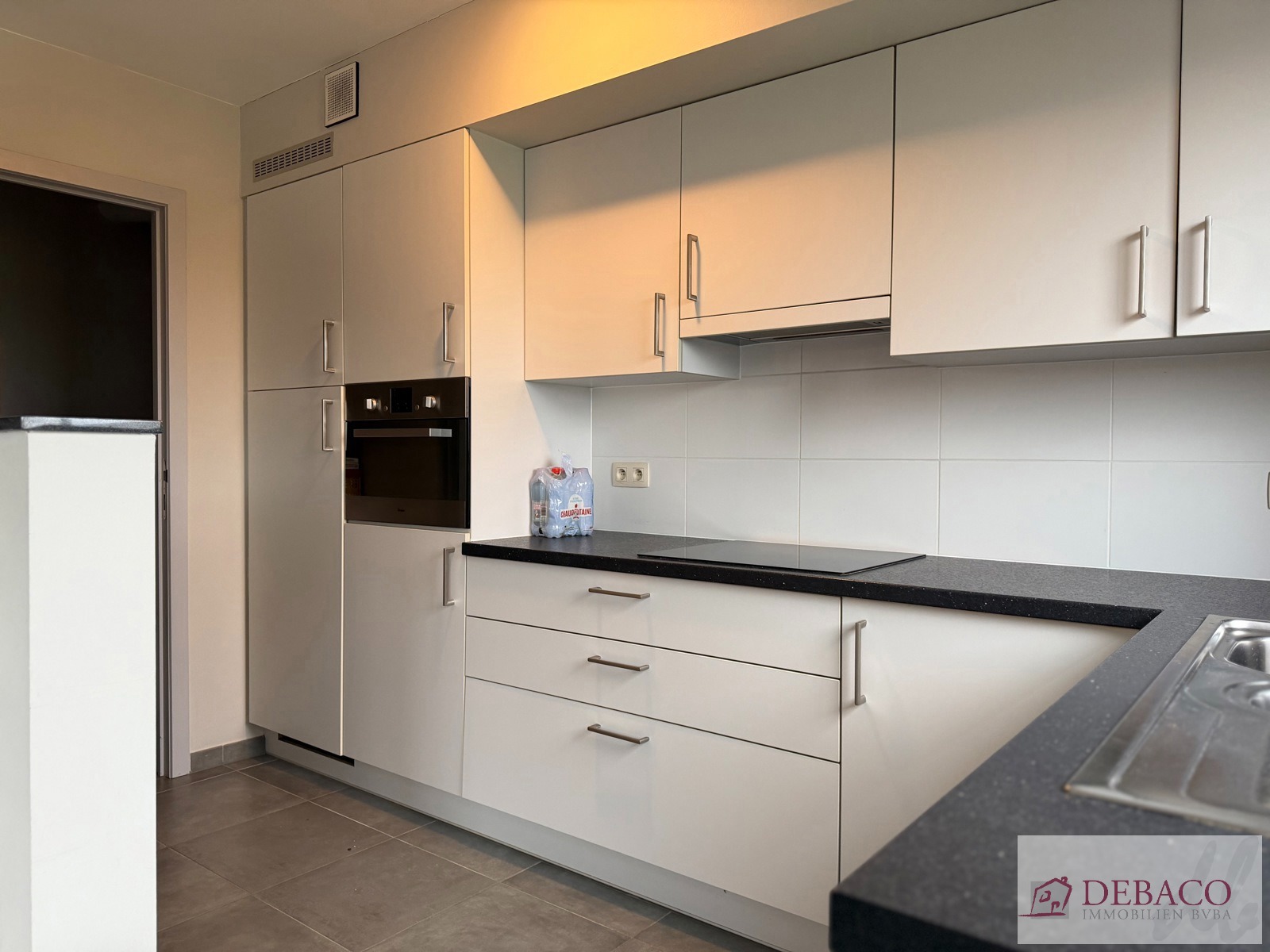 Prachtig appartement met 2 slaapkamers en terras te Wiekevorst! - foto 4