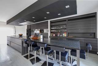 Unieke loft met 3 slaapkamers en privatief terrasOntdek deze prachtige en ruime loft, ideaal voor wie op zoek is naar een combinatie van luxe,...