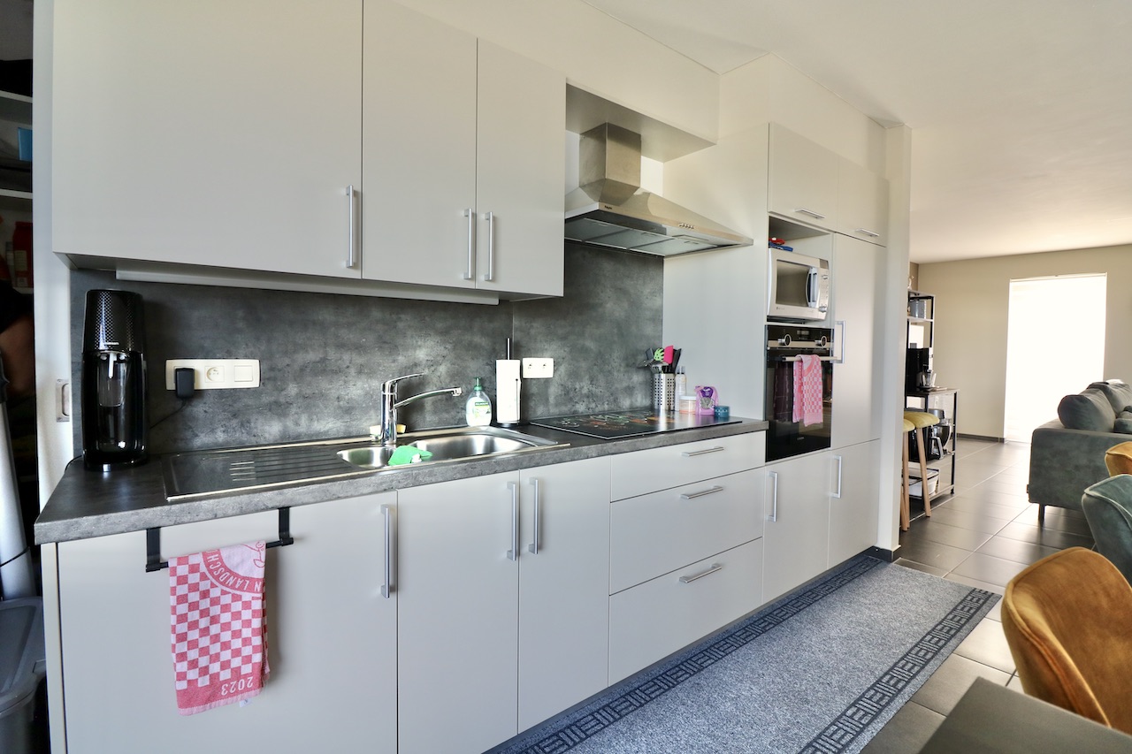 Apartment for rent in Waarschoot with 3 bedrooms - photo 5