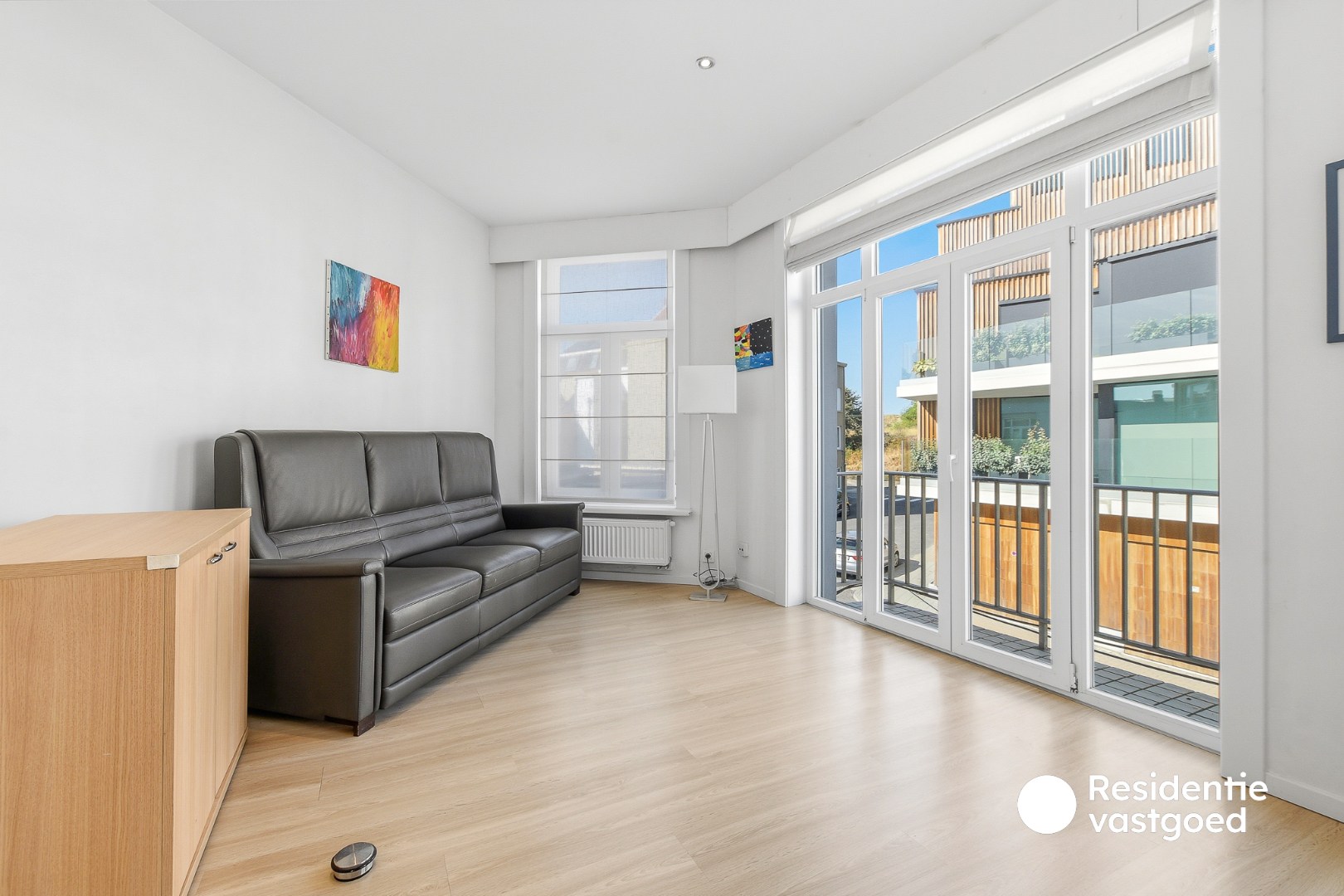 Instapklaar gerenoveerd 2-slaapkamerappartement in het centrum van Wenduine - foto 5