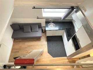 SEND US YOUR CLEE PROFILE VIA OUR WEBSITE WWW.ABRICASA.BEFurnished apartment, centrally located on the Grote Markt, near the shopping streets,...