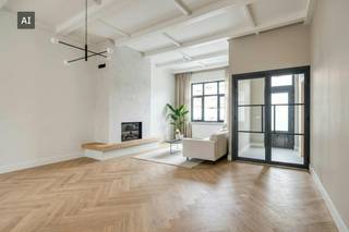 te renoveren huis te koop in Niel<br />indeling:<br />gelijkvloers:<br />- inkomhal<br />- woonkamer<br />- keuken<br />- berging<br />- Zuid-Westelijk gerichte tuin<br /><br />eerste verdieping:<br />- slaapkamer 1 (ca. 18m²)<br />- slaapkamer 2 (ca. 13m²)<br />- badkamer<br />- berging<br /><br />Verder is er nog een droge kelder aanwezig<br /><br />Locatie: Deze woning is gelegen in de Volkenbondstraat in Niel. De woning heeft een rustige ligging en bevindt zich vlakbij winkels, diensten en scholen. Via de A12 en E19 heeft u een goede en snelle verbinding naar Antwerpen, Mechelen en Brussel. Openbaar vervoer is tevens in de nabijheid.<br /><br />Bijzonderheden<br />- te renoveren<br />- onderworpen aan de renovatieplicht<br />- 2 ruime slaapkamers<br />- rustige ligging<br />- Zuid-Westelijk gerichte tuin<br /><br />Bent u op zoek naar een huis te koop in Niel? Neem dan gerust contact op met één van onze collega's van Dewaele vastgoed.<br /><br />Dit pand is onderworpen aan de renovatieverplichting van de Vlaamse overheid voor residentiële gebouwen (behoudens bij sloop binnen 5 jaar na de aankoop). Consulteer voor meer informatie de website van het Vlaams Energie- en Klimaatagentschap via https://www.vlaanderen.be/een-woning-kopen/renovatieverplichting-voor-residentiele-gebouwen<br /><br />Bestuursmaatregelen in het maatregelenregister: nee<br /><br />Deze AI-visualisaties zijn bedoeld als inspiratie. Er werd geen rekening gehouden met technische specificaties, stedenbouwkundige voorschriften of de concrete mogelijkheden tot realisatie.