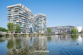 Dit energiezuinig recent appartement met een uniek zicht gelegen in Residentie Waterfront te Waregem.Het appartement werd volledig geschilderd en...