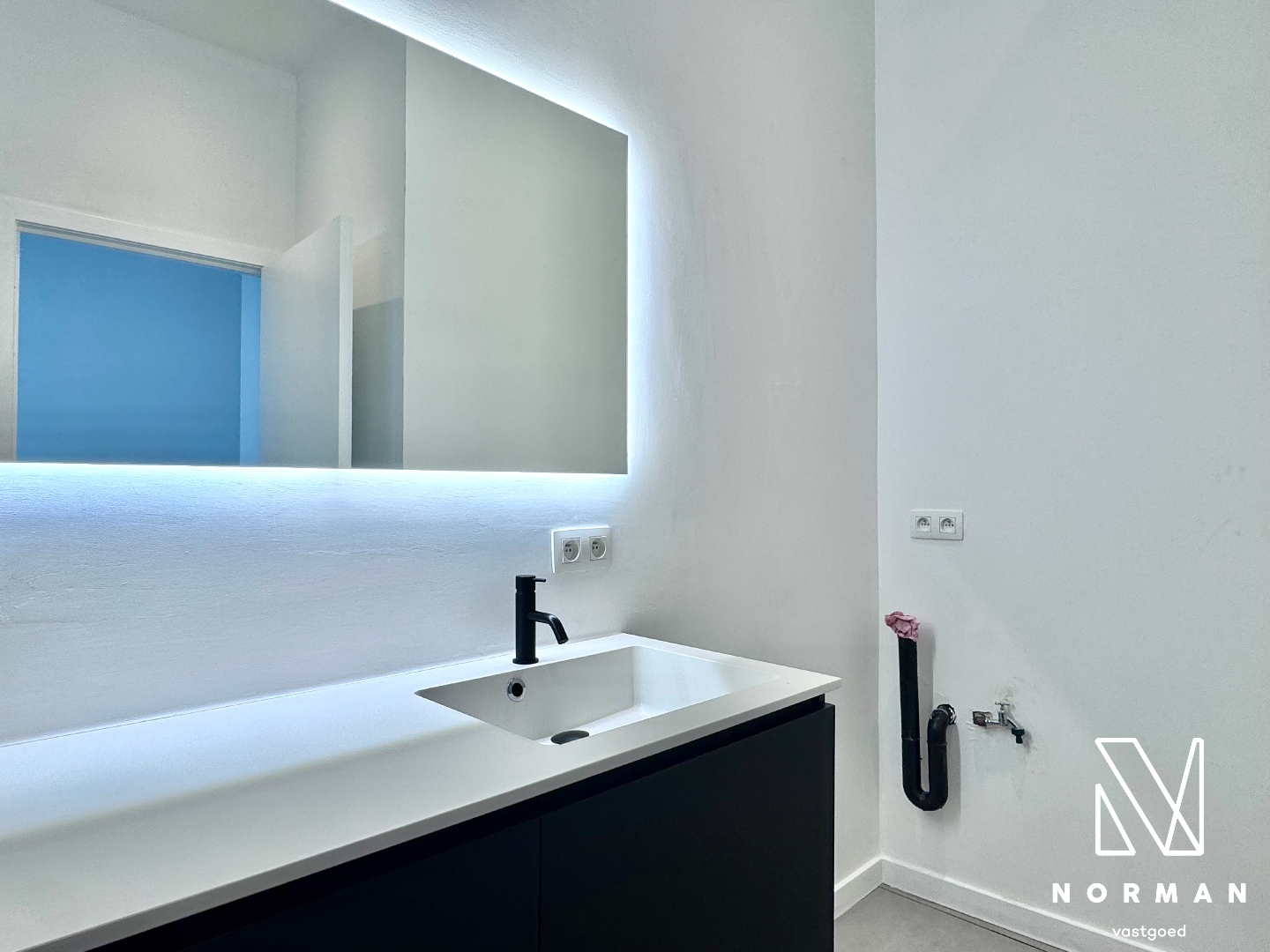 Moderne woning met 3 slaapkamers en tuin te huur in Harelbeke! - foto 4