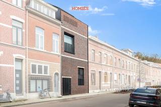 Deze kleinschalige (nieuwbouw)residentie is een zeldzaamheid op de vastgoedmarkt. Het gebouw dat modulair werd opgebouwd achter een...