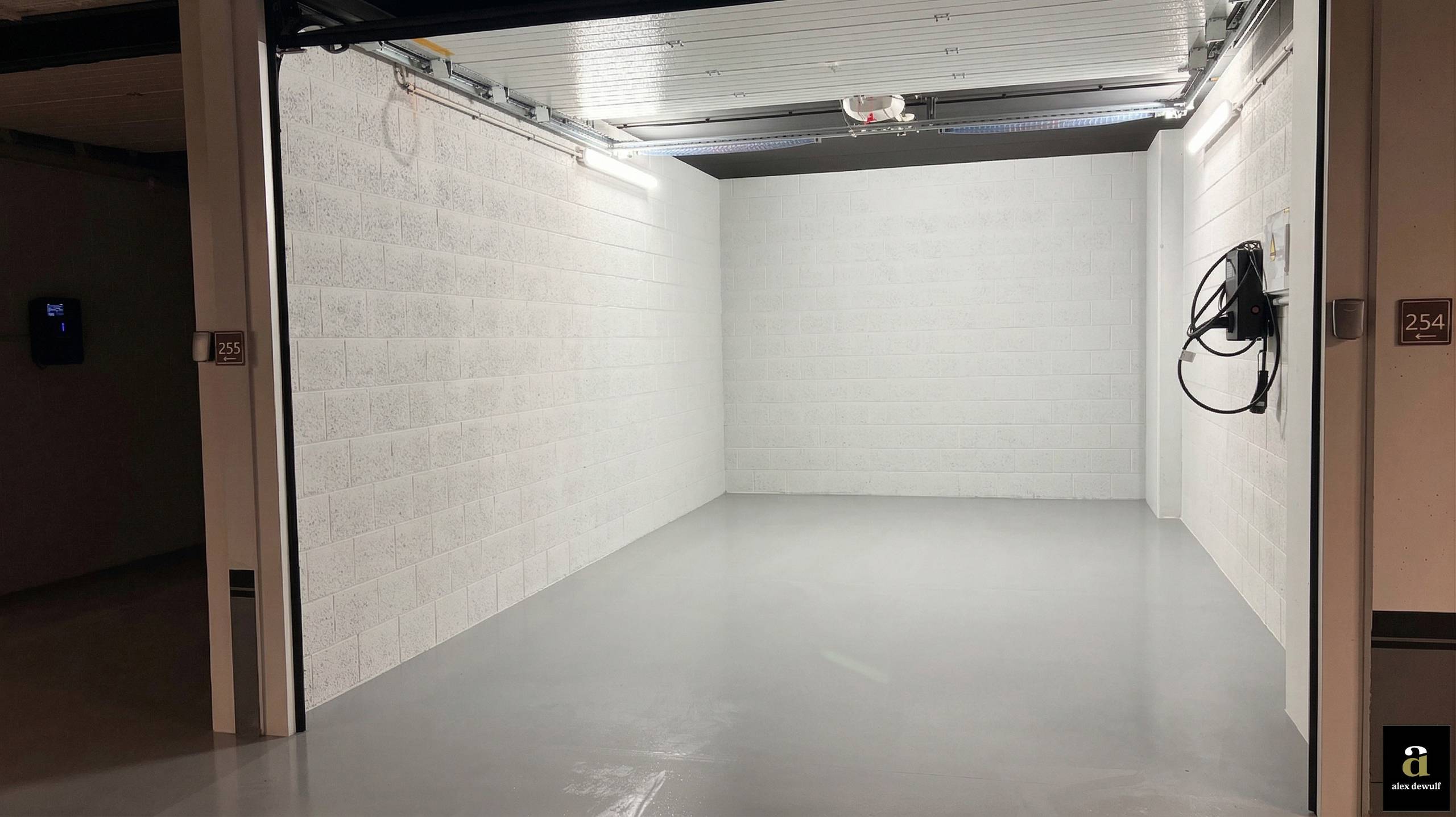 Uitstekende garagebox onder het Albertplein in het Zoute - foto 2