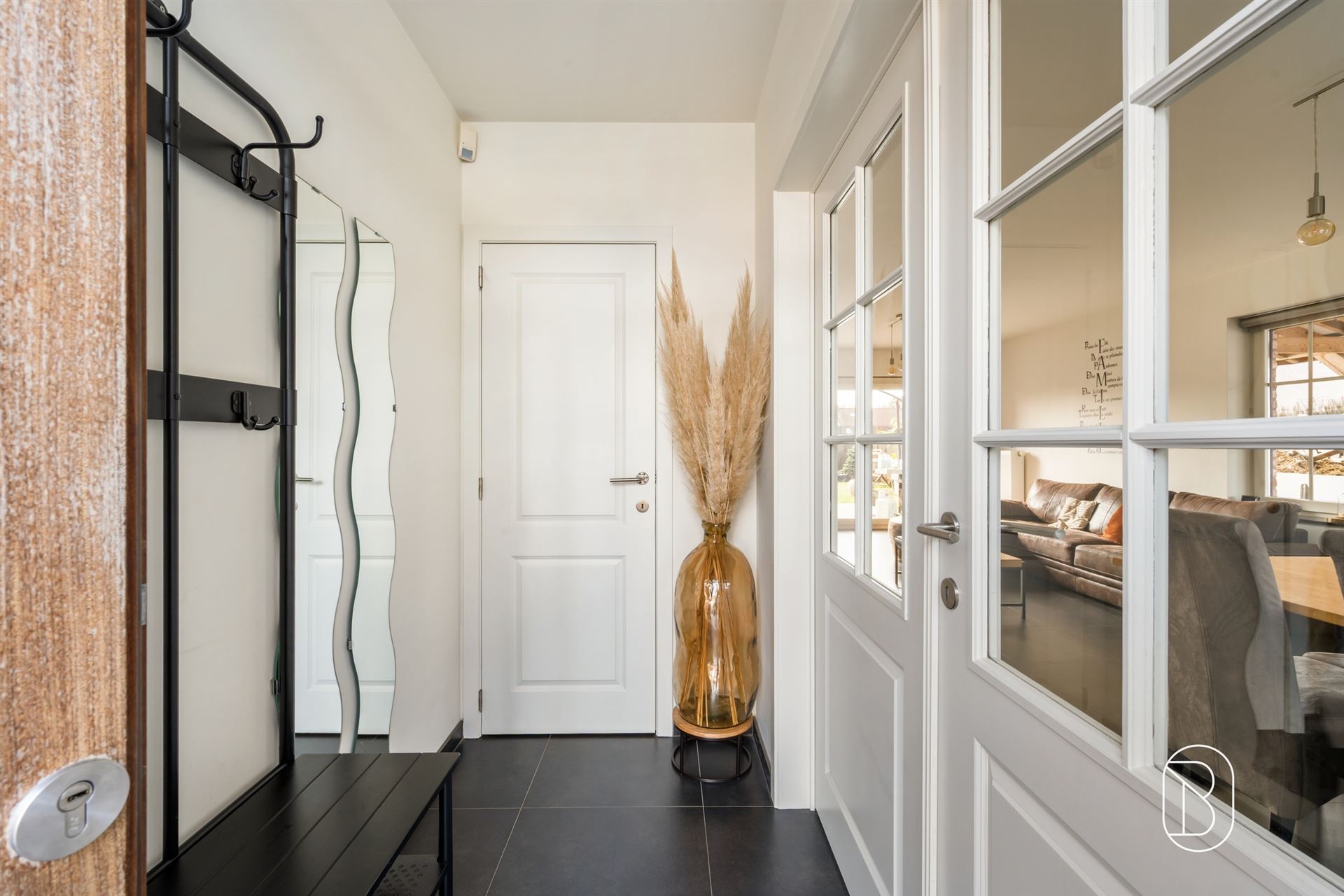 Recente HOB, perfect gelegen in een gewilde woonwijk. - foto 5