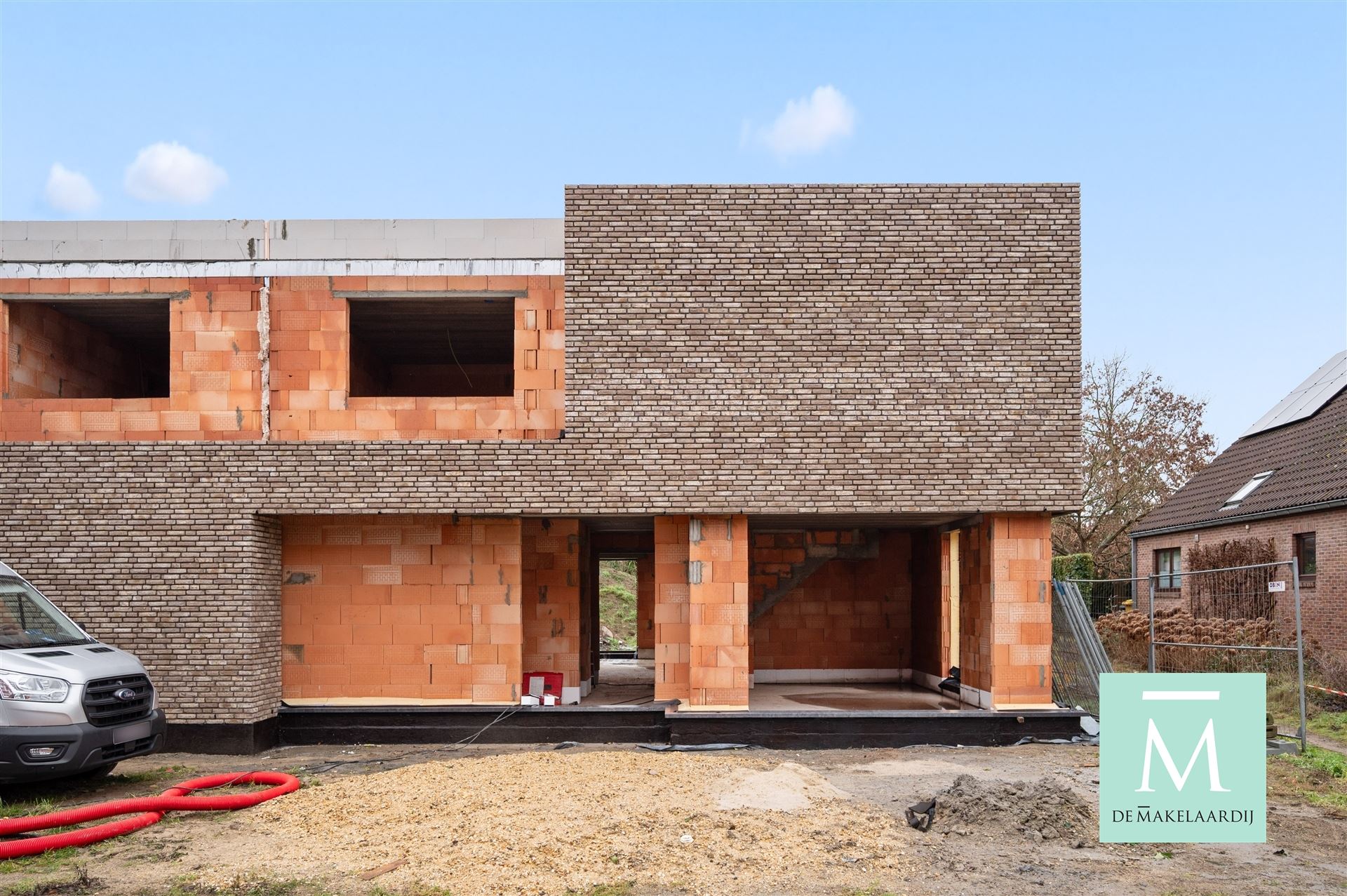 Zeer ruime nieuwbouwwoning met 4 slaapkamers en 2 badkamers vlakbij het centrum van Haacht - foto 2