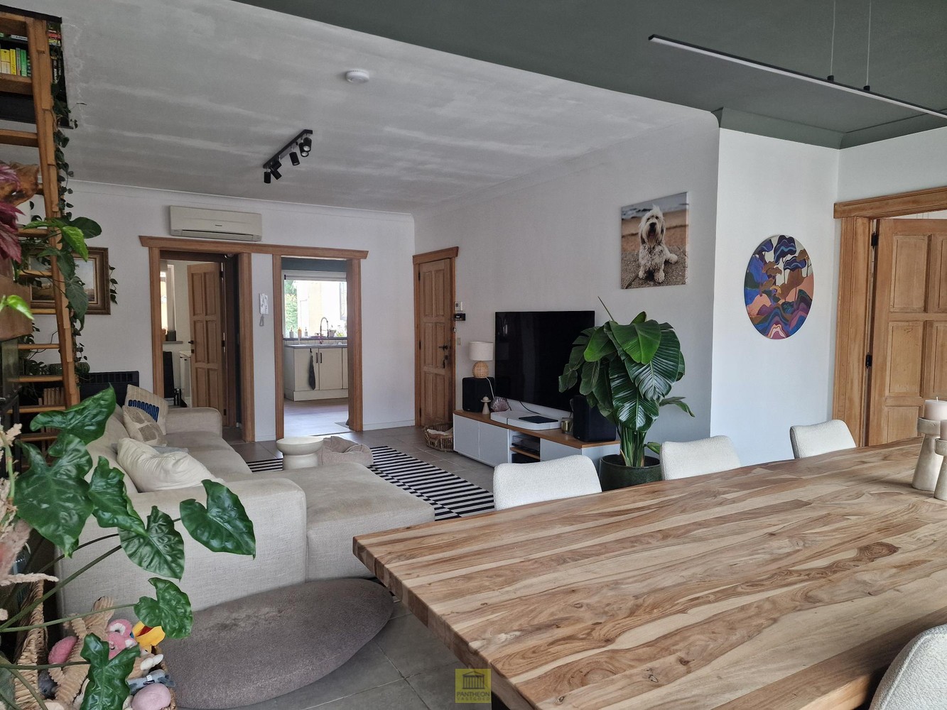 Rustig en centraal gelegen in Haaltert – gebouw met 2 duplexappartementen en 2 ruime garages! - foto 4