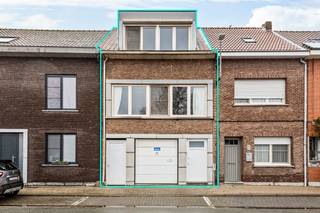 Gunstig gelegen woning nabij het centrum van Niel!  Dit huis bevindt zich op wandelafstand van alle winkels en enkele scholen.  Het pand is...