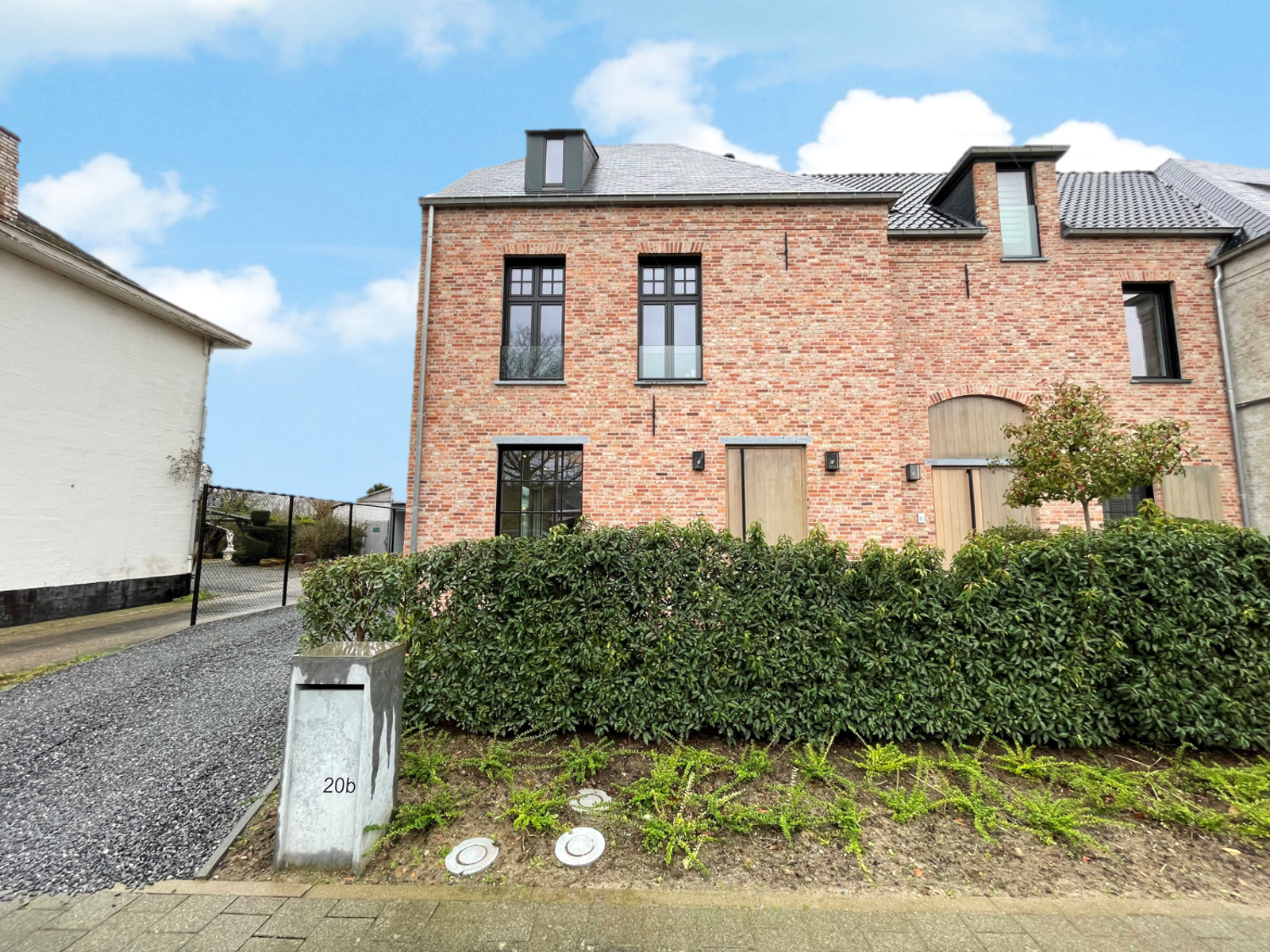 House for rent in Heist-op-den-Berg with 4 bedrooms - photo 2