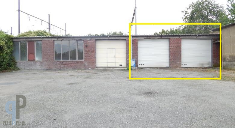 Gunstig gelegen loods op wandelafstand van het centrum Zottegem - photo 1